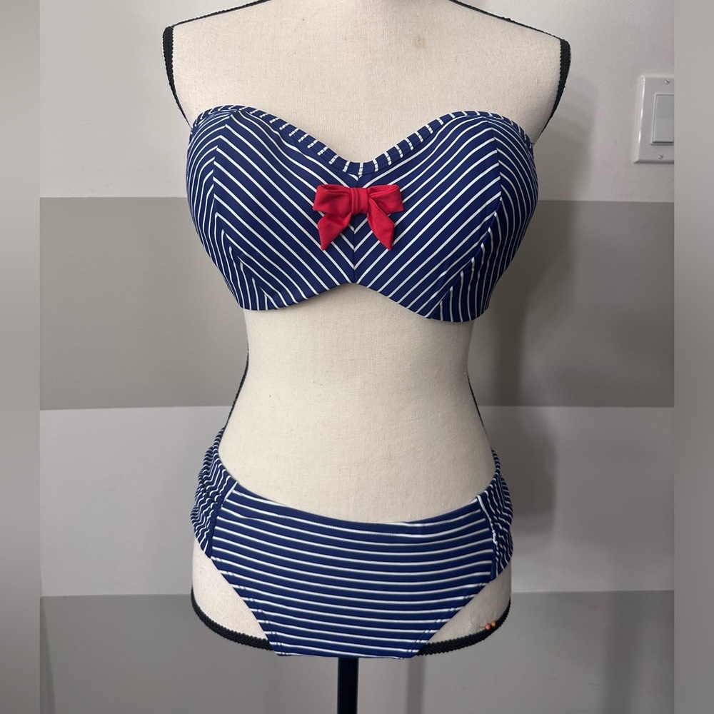 Panache Swim Britt Stripe Bandeau top 36DD and matching bikini bottom M navy